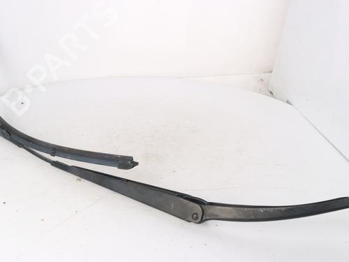 Used Front windshield wiper arm Front windshield wiper arm 36803360 36803360