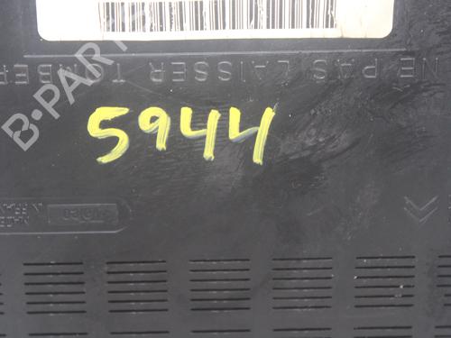 Fuse box PEUGEOT 307 Break (3E) 1.6 HDi 110 | BP16857354E1 