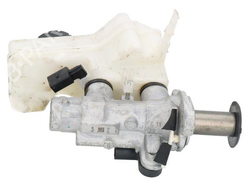 Brake master cylinder SEAT ARONA (KJ7, KJP) 1.0 TSI | BP31164015M77