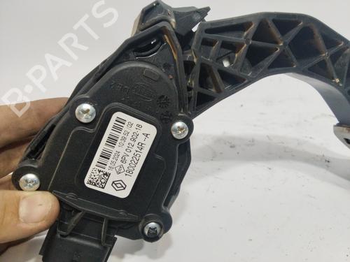 Pedal RENAULT CAPTUR II (HF_)  | BP29728113I4 