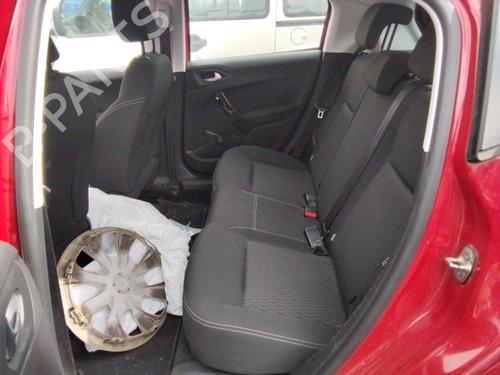 Køler PEUGEOT 208 I (CA_, CC_) 1.2 VTI 82 | BP26680147M31 