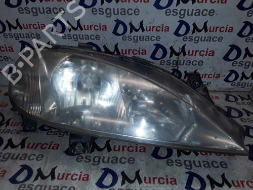 Used Right headlight RENAULT MEGANE I Classic (LA0/1_) [1996-2008]  8562479