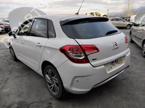 Armrest / Center console CITROËN C4 II (NC_) | BP30979026I20