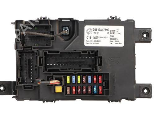 fuse-box-fiat-punto-evo-199_-2008-33274342 main image