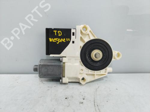 Rudehejsemotor bagstkærm højre RENAULT MEGANE III Hatchback (BZ0/1_, B3_)  | BP19248637E22 