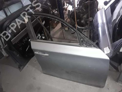 Used Right front door BMW 1 (E87) [2003-2013]  8557747