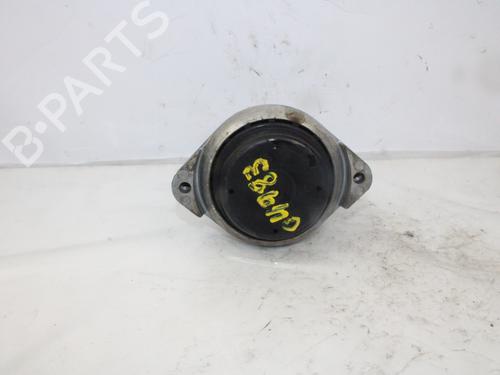 Used Engine mount BMW 1 (E87) 120 d (163 hp) 13924366