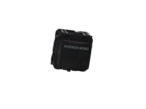 Module électronique TOYOTA AURIS (_E18_) 1.8 Hybrid (ZWE186_, ZWE186R) (136 hp) 31823521