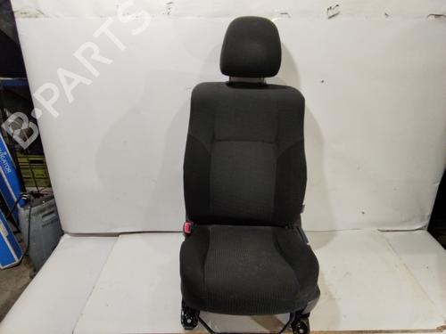 Used Left front seat TOYOTA AVENSIS Saloon (_T27_) [2008-2018]  33046660
