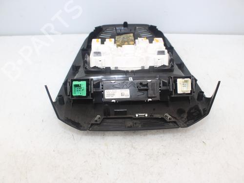 Interior roof light PEUGEOT 3008 II SUV (MC_, MR_, MJ_, M4_) 1.6 BlueHDi 120 | BP16976415I8 