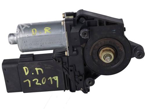 Rudehejsemotor forskærm højre Rudehejsemotor forskærm højre 39610706 39610706