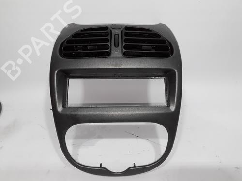 Air vent PEUGEOT 206 CC (2D) 1.6 HDi 110 (109 hp) 11655755