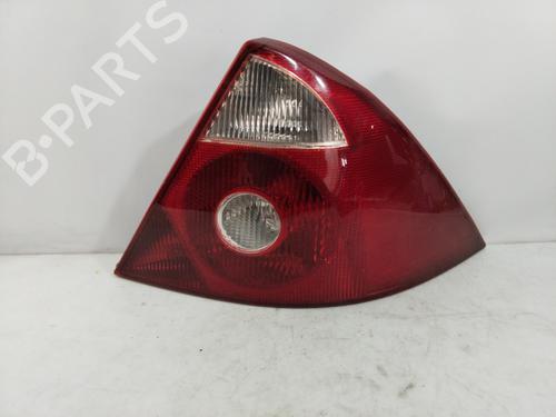 Used Right taillight FORD MONDEO III Saloon (B4Y) 2.2 TDCi (155 hp) 26441429