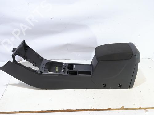 Used Armrest / Center console Armrest / Center console 37799635 37799635