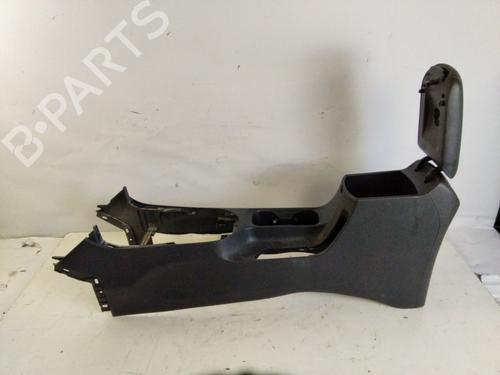 Armrest / Center console HYUNDAI i30 (PDE, PD, PDEN) 1.6 CRDi | BP29962423I20 