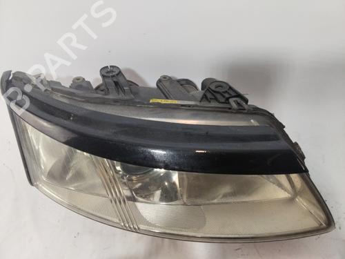 Right headlight SAAB 9-3 (YS3F, E79, D79, D75) 1.9 TiD | BP28330260C29 