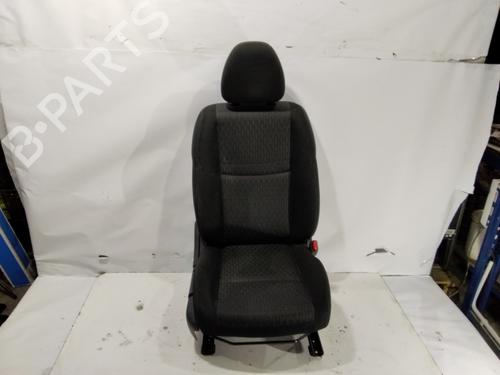 Used Right front seat NISSAN X-TRAIL III (T32_, T32R, T32RR) 2.0 dCi (T32) (177 hp) 31916453