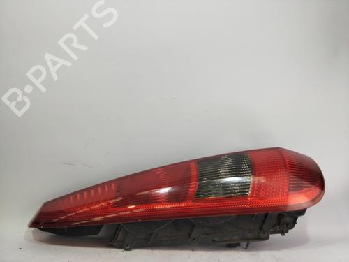 Used Left taillight FORD FIESTA V (JH_, JD_) 1.4 TDCi (68 hp) 23268762