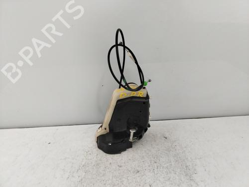 Serrure avant droite TOYOTA YARIS (_P13_) 1.3 (NSP130_, NSP130) (99 hp) 21014054