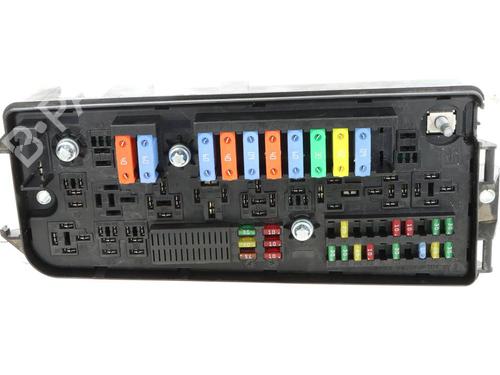 Used Fuse box Fuse box 38773674 38773674