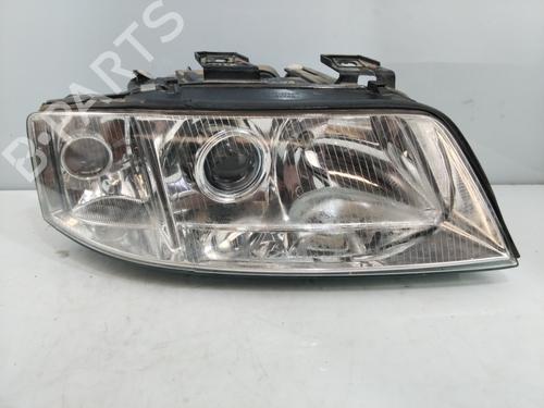 Used Right headlight AUDI A6 C5 (4B2) 2.5 TDI (150 hp) 19119318