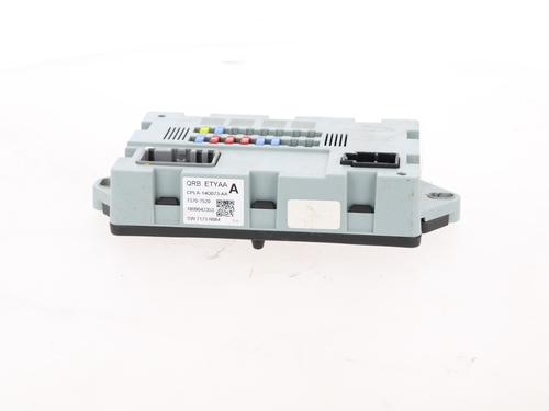 Used Fuse box LAND ROVER RANGE ROVER VELAR (L560) [2017-2025]  29628748