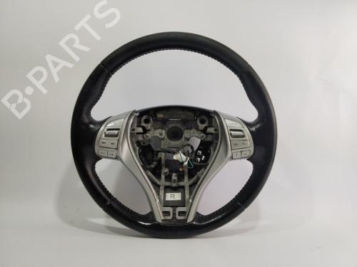 Used Steering wheel NISSAN X-TRAIL III (T32_, T32R, T32RR) [2013-2025]  25257220