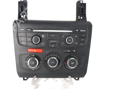 switch-citroen-c4-ii-nc_-2009-36469820 main image