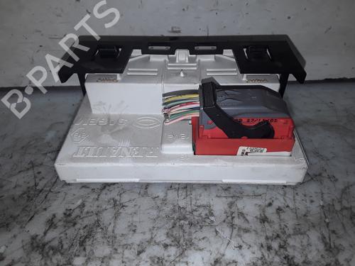 Display monitor RENAULT MEGANE II (BM0/1_, CM0/1_)  | BP8581046C48 