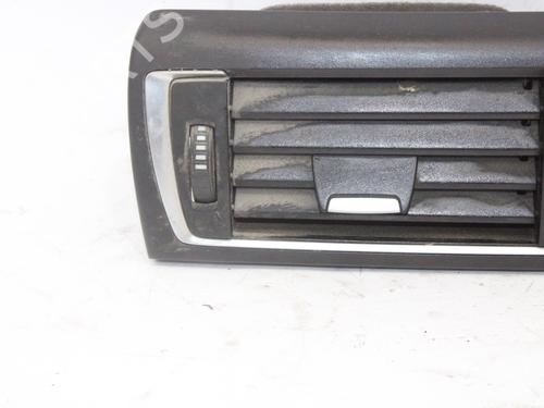 Air vent BMW 1 (F21) 116 d | BP15470370I21