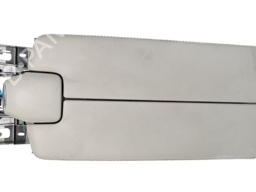 Armrest / Center console MERCEDES-BENZ E-CLASS (W212) E 350 CDI 4-matic (212.093) | BP32438923I20