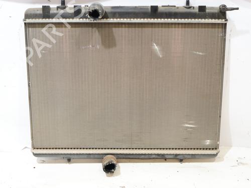Used Water radiator Water radiator 37013100 37013100