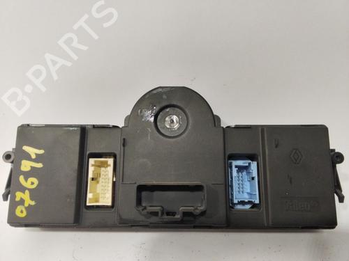 Climate control RENAULT SCÉNIC II (JM0/1_)  | BP21121615I5 