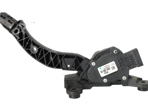 Pedale HYUNDAI i30 (GD) [2011-2026]  32468215