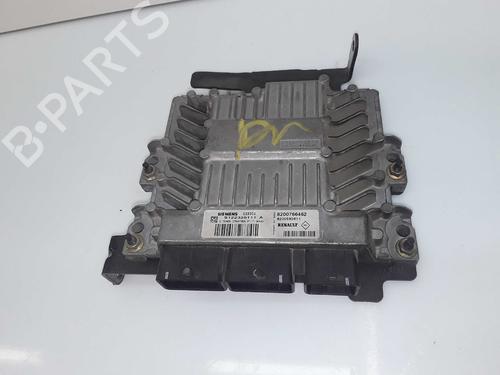 Motorstyringsenhet RENAULT MEGANE II (BM0/1_, CM0/1_) 1.5 dCi (BM1E, CM1E) (106 hp) 8562900