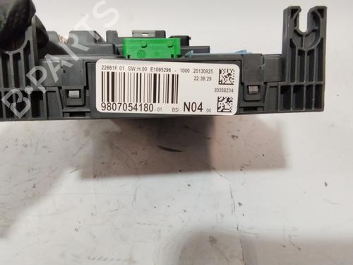 Fuse box PEUGEOT 308 II (LB_, LP_, LW_, LH_, L3_)  | BP28136297E1 