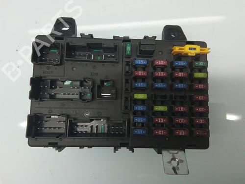Fuse box HYUNDAI GETZ (TB) 1.1 | BP8881559E1 