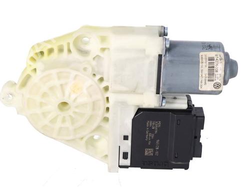 rudehejsemotor-bagstkrm-hjre-vw-passat-b7-variant-365-2010-2011-2012-2013-2014-2015-39504769 main image