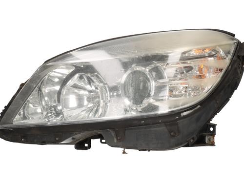 Used Left headlight MERCEDES-BENZ C-CLASS (W204) [2007-2015]  29610756