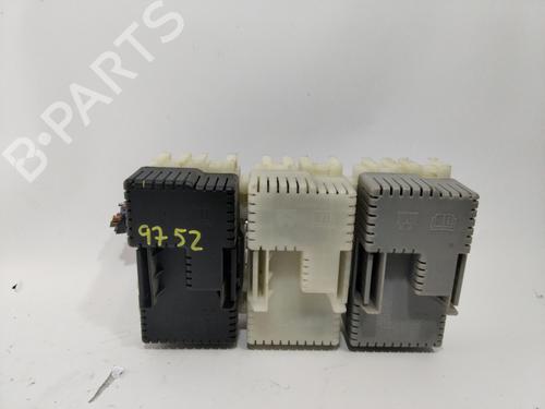 Zekeringkast FORD MONDEO IV (BA7) [2007-2015]  30004499