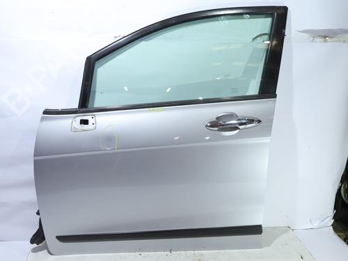 Used Left front door Left front door 37666128 37666128