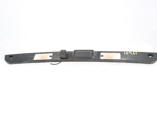 Used Tailgate handle SSANGYONG XLV SUV e-XGi 160 (128 hp) 30979016