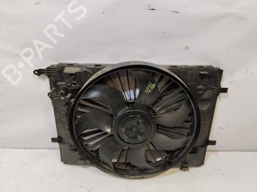 Used Radiator fan MERCEDES-BENZ E-CLASS (W213) E 220 d (213.004) (194 hp) 29441074