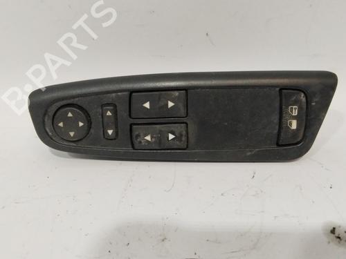 Fensterheberschalter links vorne für FIAT STILO (192_) [2001-2010]  28725468