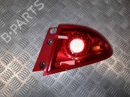 Used Right taillight SEAT LEON (1P1) [2005-2013]  8574972
