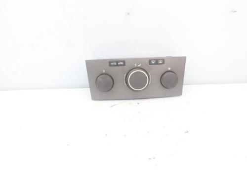 Used Climate control OPEL ASTRA H (A04) [2004-2014]  17133503