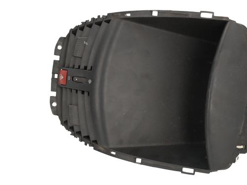 Luftventil PEUGEOT 207 (WA_, WC_) [2006-2015]  31608945