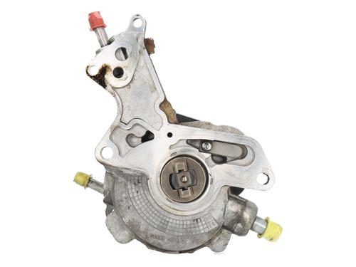 Used Vacuum pump VW GOLF V (1K1) [2003-2010]  30926922