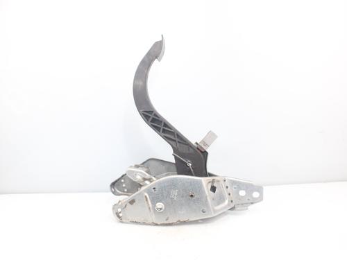 Clutch pedal OPEL ASTRA H GTC (A04) 1.9 CDTI (L08) | BP17360828I13 
