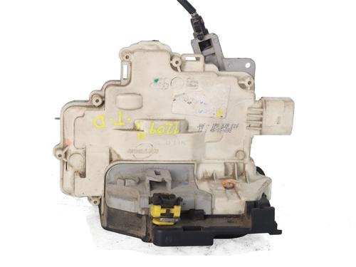 Højre bagtil lås Højre bagtil lås SEAT LEON (1P1) [2005-2013] 37435974 37435974